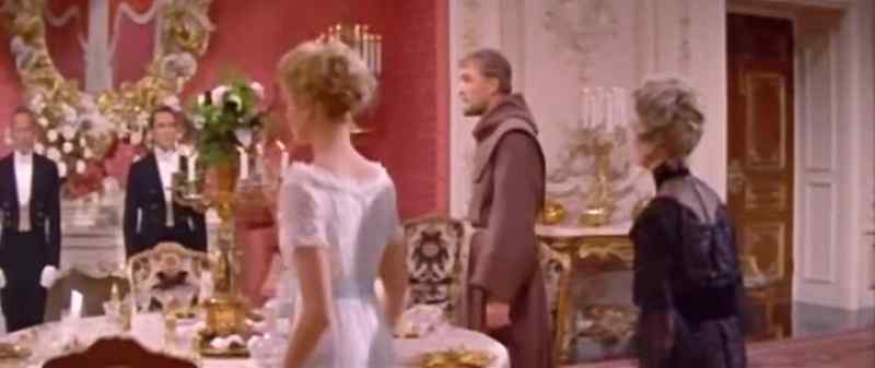 Caesar, we shall start again. Come to the salon