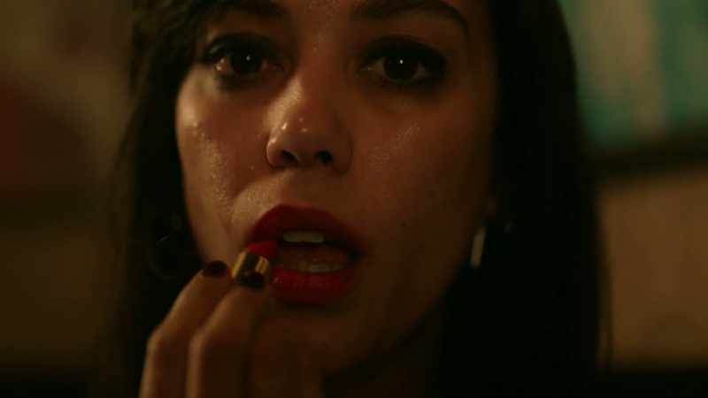 [Caifanes' La Negra Tomasa playing in the background]