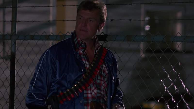 Call robertson have him get some backup down here