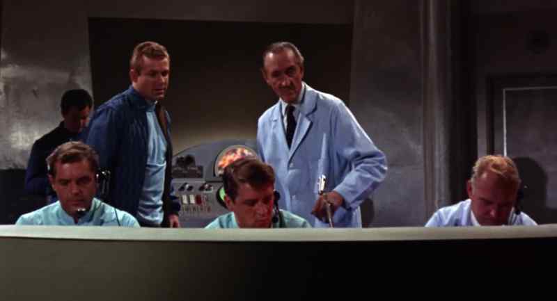 Calling Lunar Seven