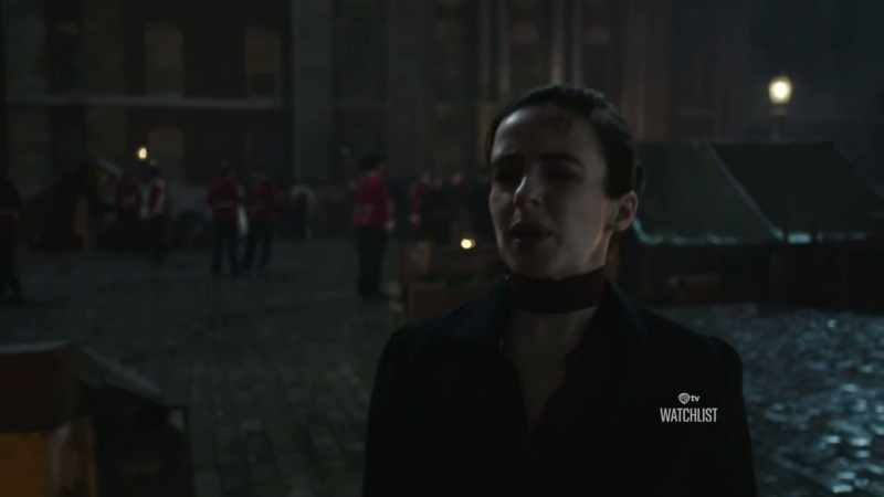 Can you direct me to the women's barracks?