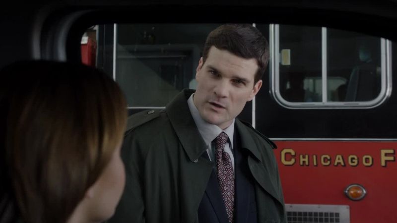 Can I help you? - I'm looking for Leslie Shay?