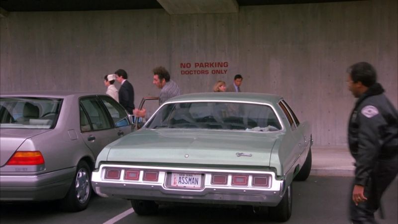 Can I help you? -Yeah, Dr. Cosmo Kramer. Proctology