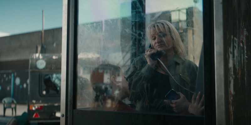 Can I talk to her now? - Iris wants to talk to you