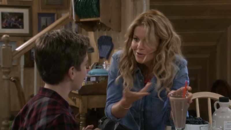 Can't a mom make her beautiful firstborn son a pre-breakfast milkshake?