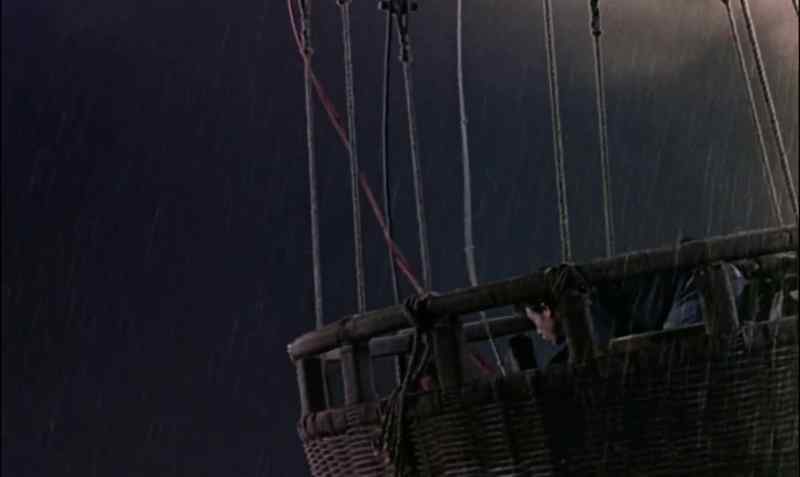 Captain, the balloon, it's tearing open