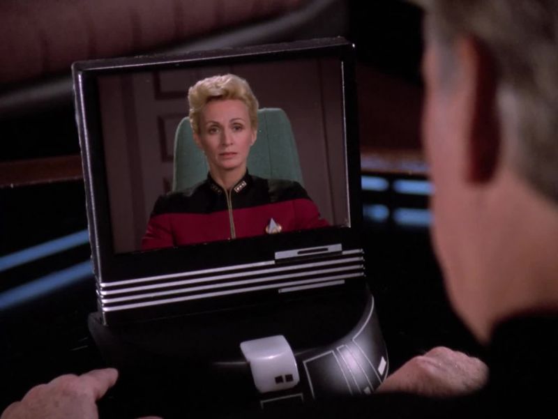 Captain? - Those emissions have just stopped