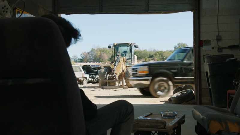 [car revving]