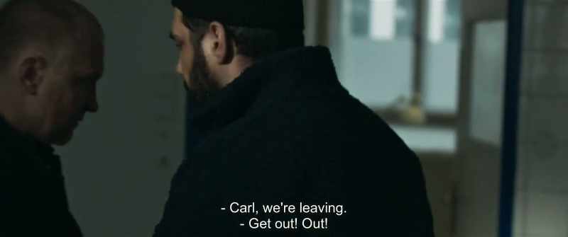 Carl, we're leaving. - Get out! Out!