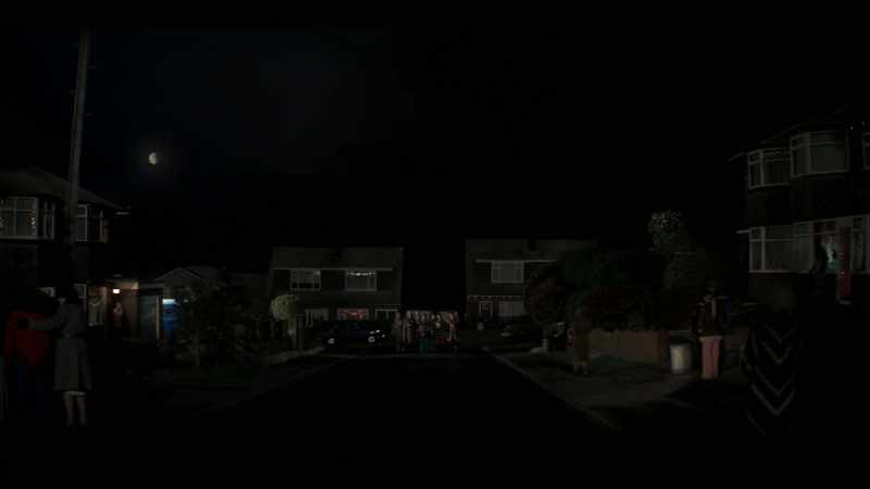 CAROL SINGERS SING SILENT NIGHT