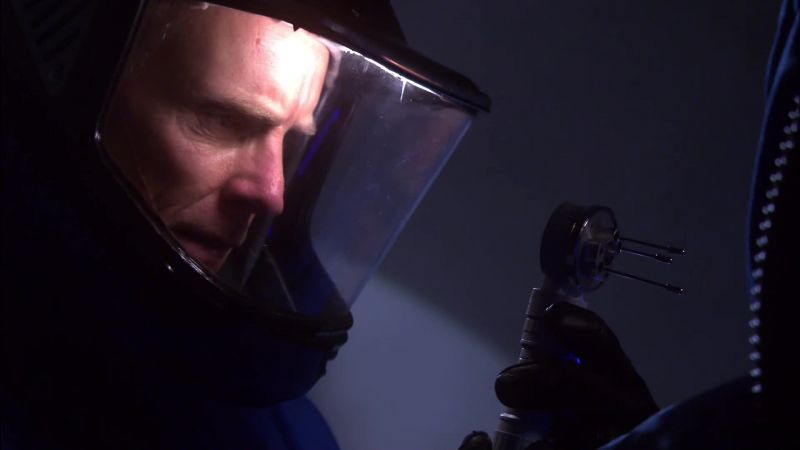 (Carter) YOU GOT THE HYPODERMIC LASER?