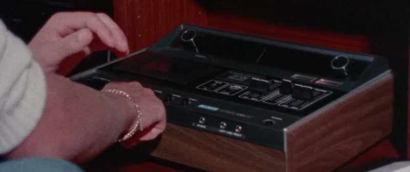 CASSETTE CLICKS