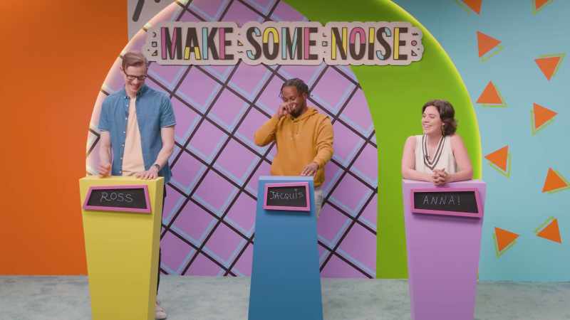 (cast laughing)
