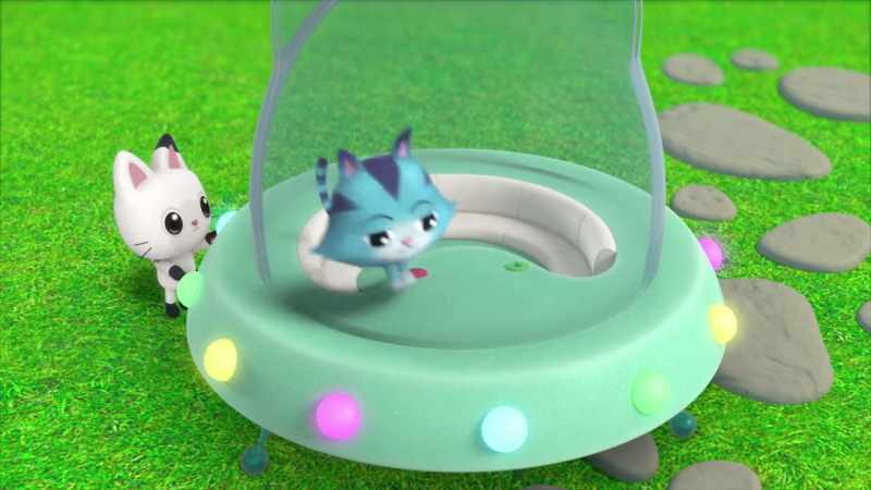 [CatRat purrs]