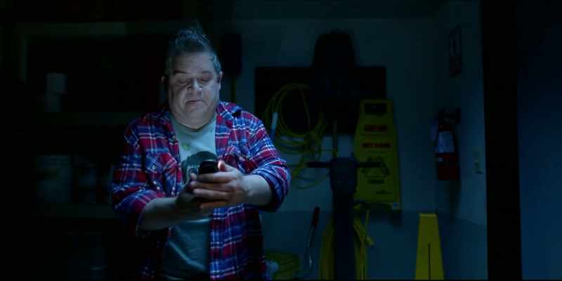 (cell phone ringing)
