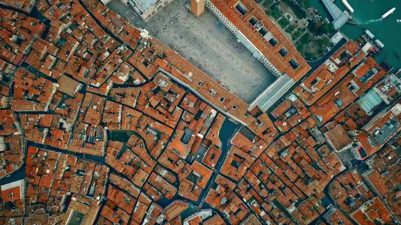 Centered on the opulent Piazza San Marco