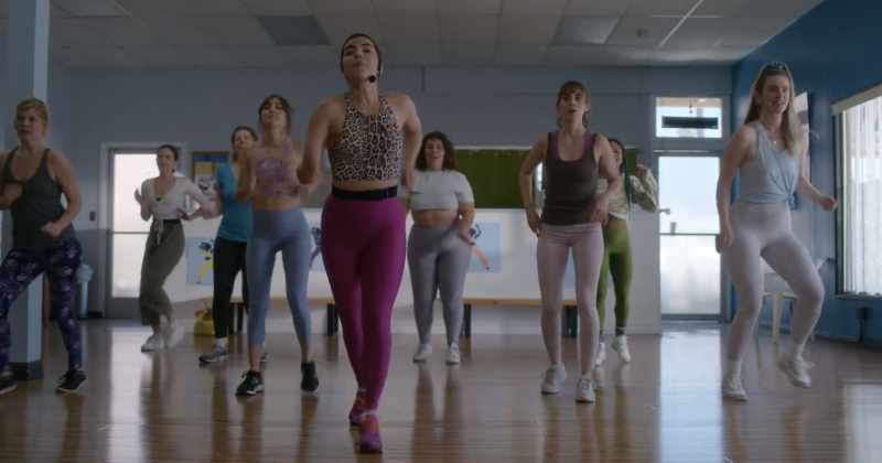 Cha-cha, back, back, back. Now, cha-cha, back, back, back