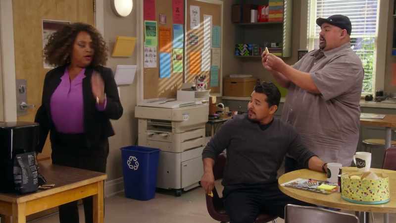 Chaka Khan. Chaka Khan. -What? Chaka Khan. Chaka Khan!
