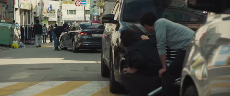창문 한 번만 내려 주시겠어요?