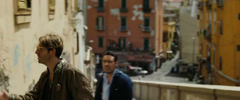 Che porto ? Siamo arrivati. È qua, vieni