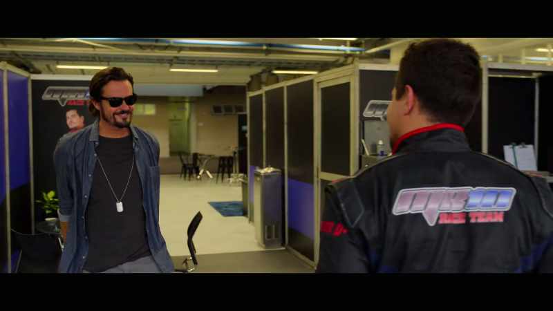 Cheering me on during practice? - You're killing it on the track, dude