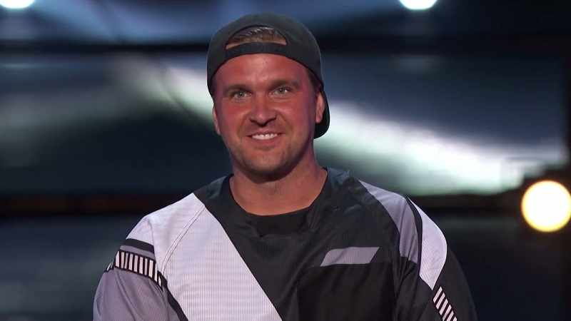 [cheers and applause]