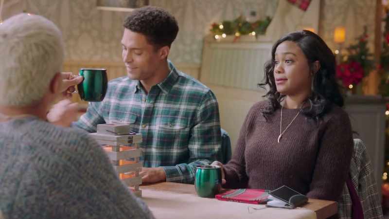 Cheers! To Christmas in nature