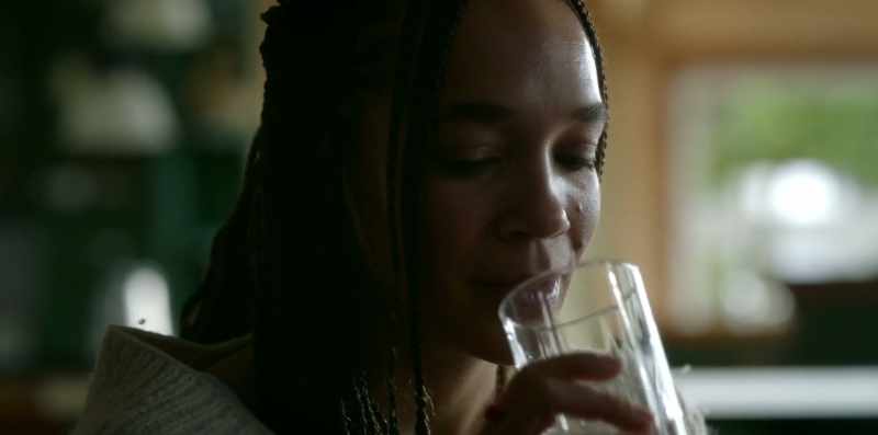 Cheers. - WOMAN: Salud
