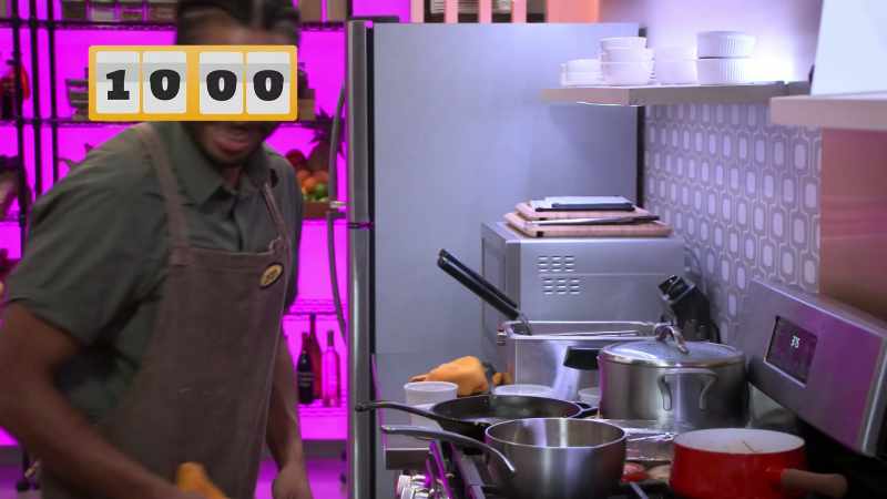 CHEFFY (on speaker): Chefs, 10 minutes remain