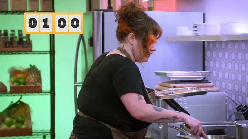 CHEFFY (on speaker): Chefs, one minute