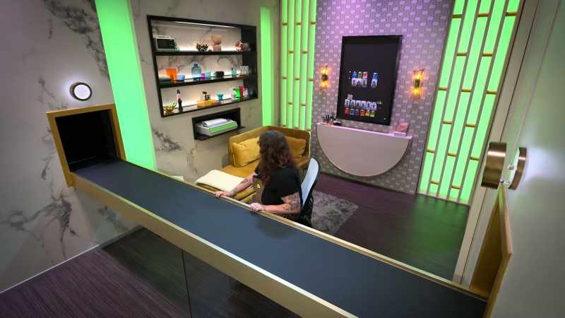 CHEFFY: With just a few chefs left