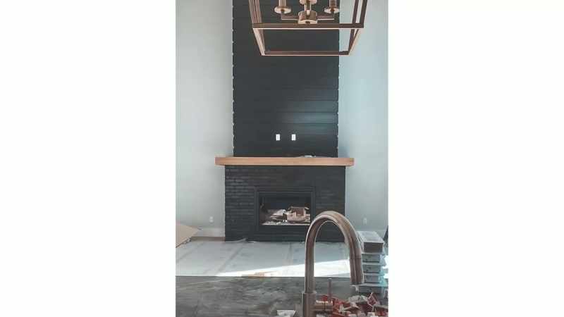 [Chelsea] When we're sharing our home building