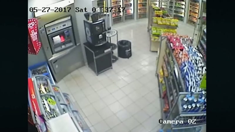 Cheslin gave the hijackers the wrong PIN code to his bank card