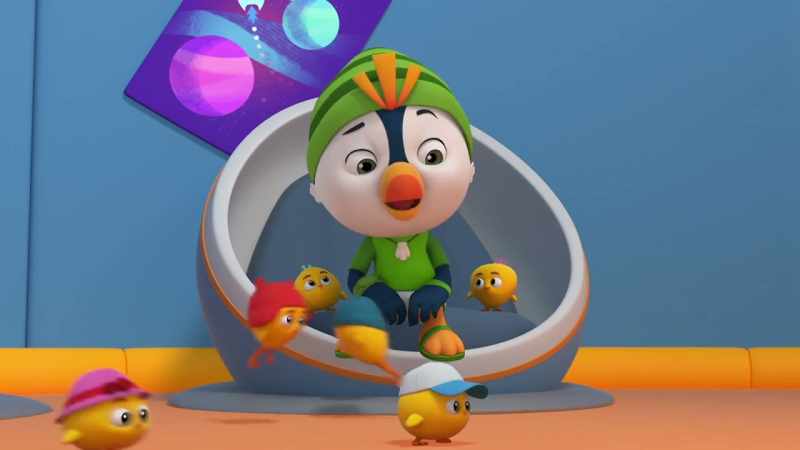 [chicks cheeping and chirping]