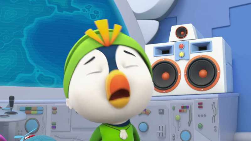 [chicks cheeping, chirping, and honking]