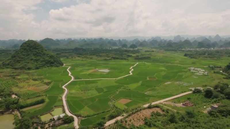 China continued its period of road construction