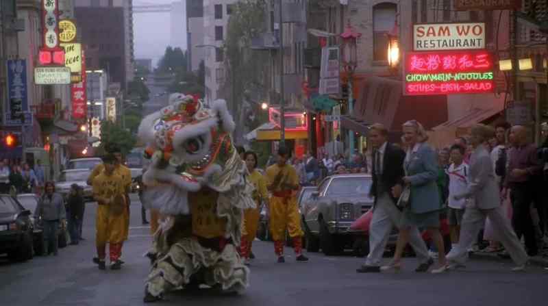 Chinatown, mom