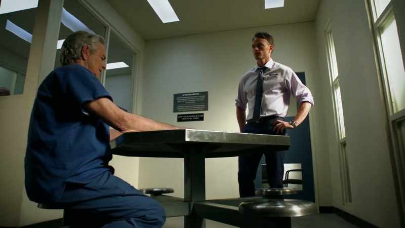 [ chuckles ] Best lawyer in L.A. is my son