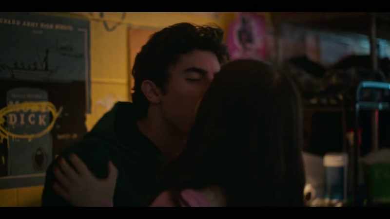 [chuckles] -[giggles]
