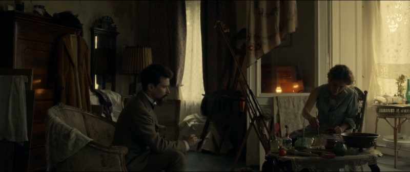 Clara never get very far. - Because he has no support