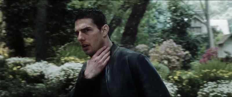 (CLASSICAL MUSIC PLAYING)