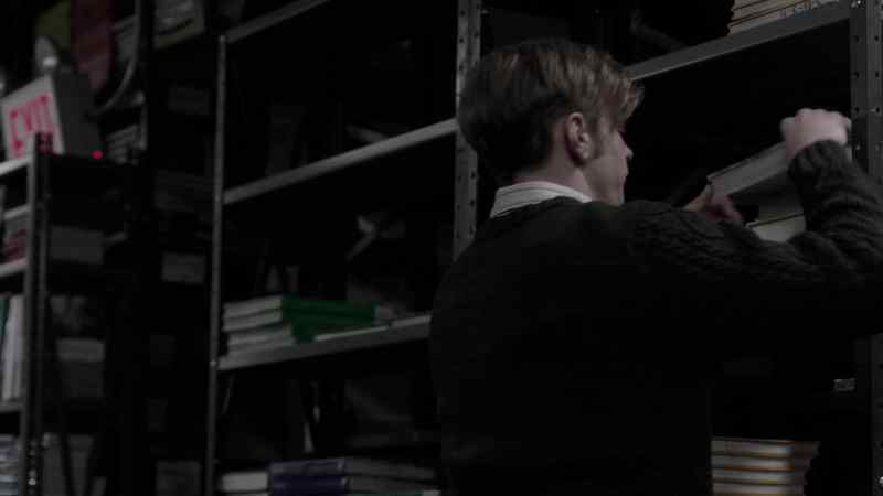 [ CLATTER ]