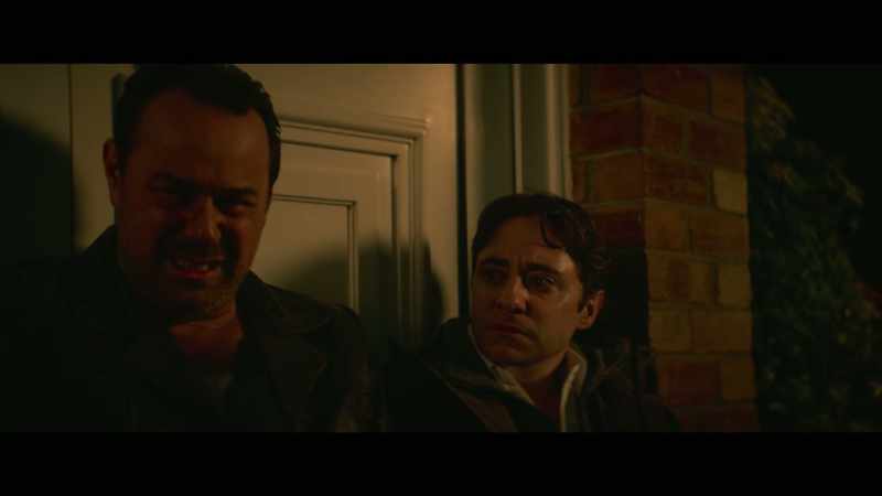 (CLATTERING) (IAN GROANS)