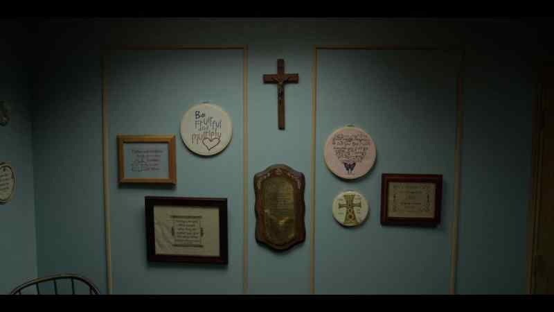 [clattering]