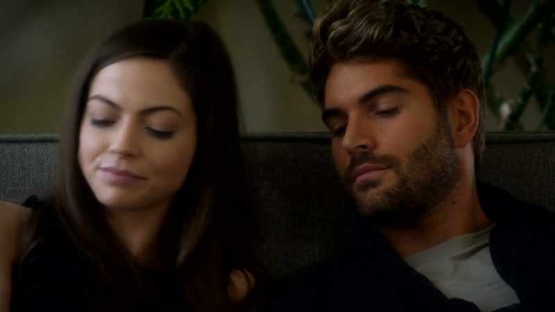 clip-tt7913934-s0e0