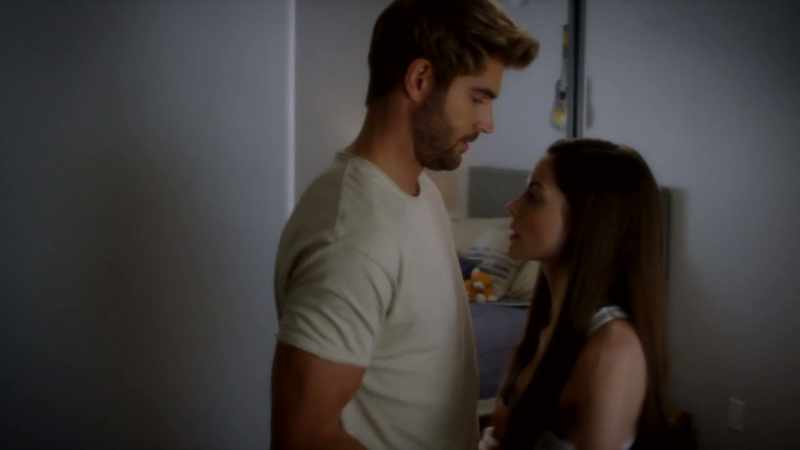 clip-tt7913934-s0e0