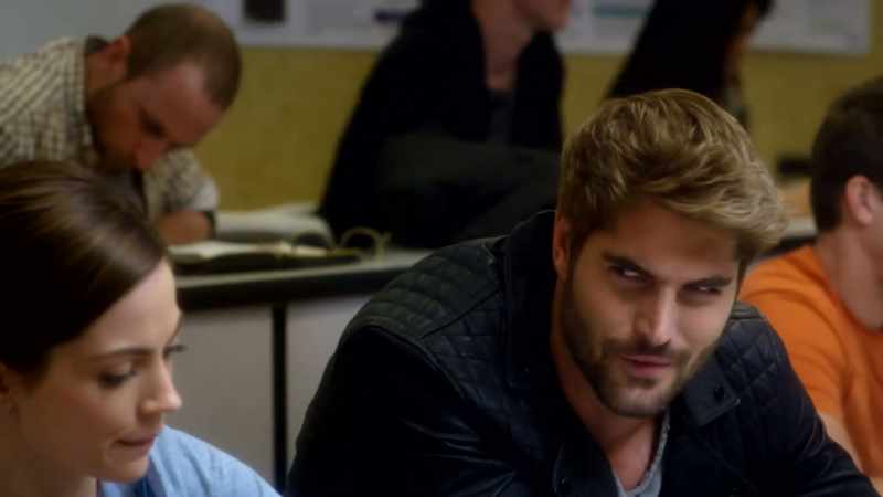clip-tt7913934-s0e0