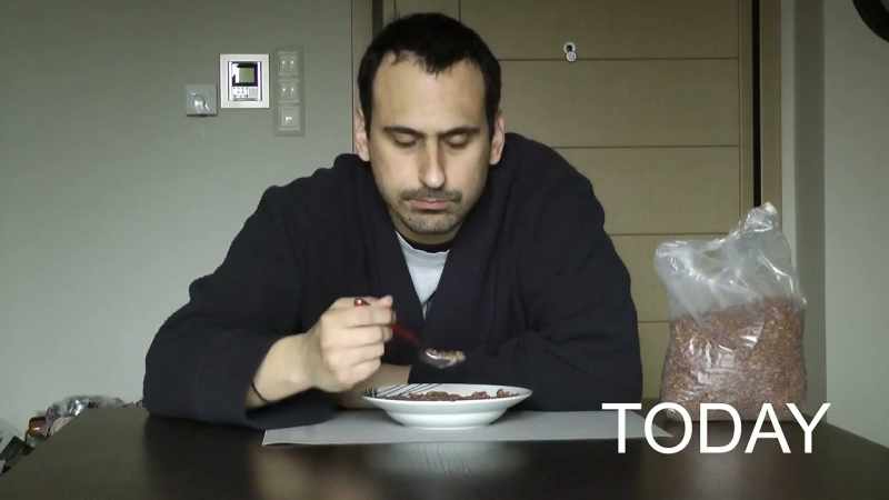 clip-tt8199790-s3e9