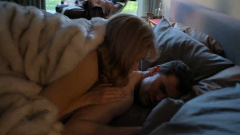 Clive, wake up. - Hmm? - Your mum's here