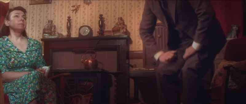 [clock ticking]